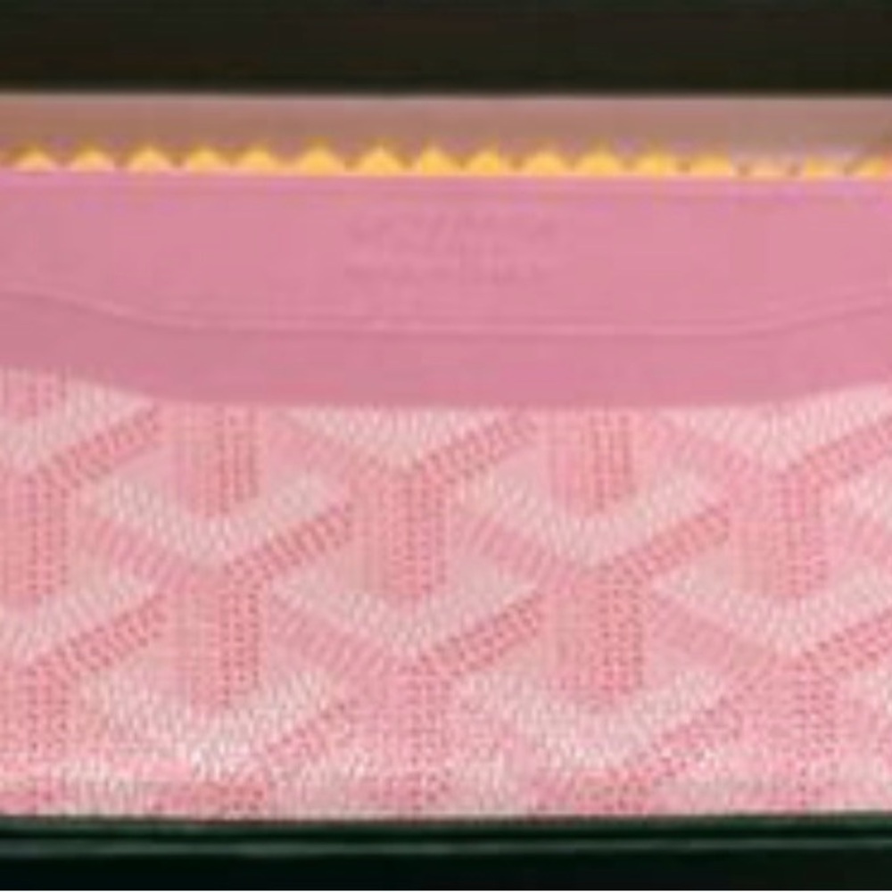 Goyard Pink Card Holder - Brand New w/ Box